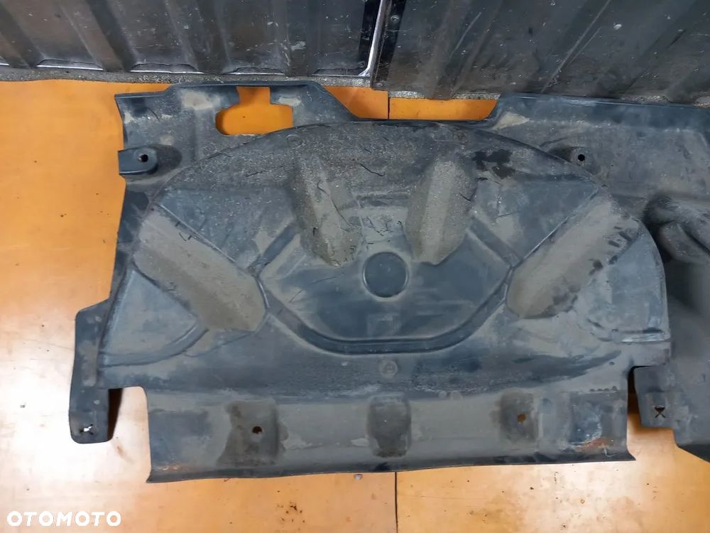 płyta osłona dolna podłogi vw transporter t5 t6 multivan caravelle 7h0825194g - 5
