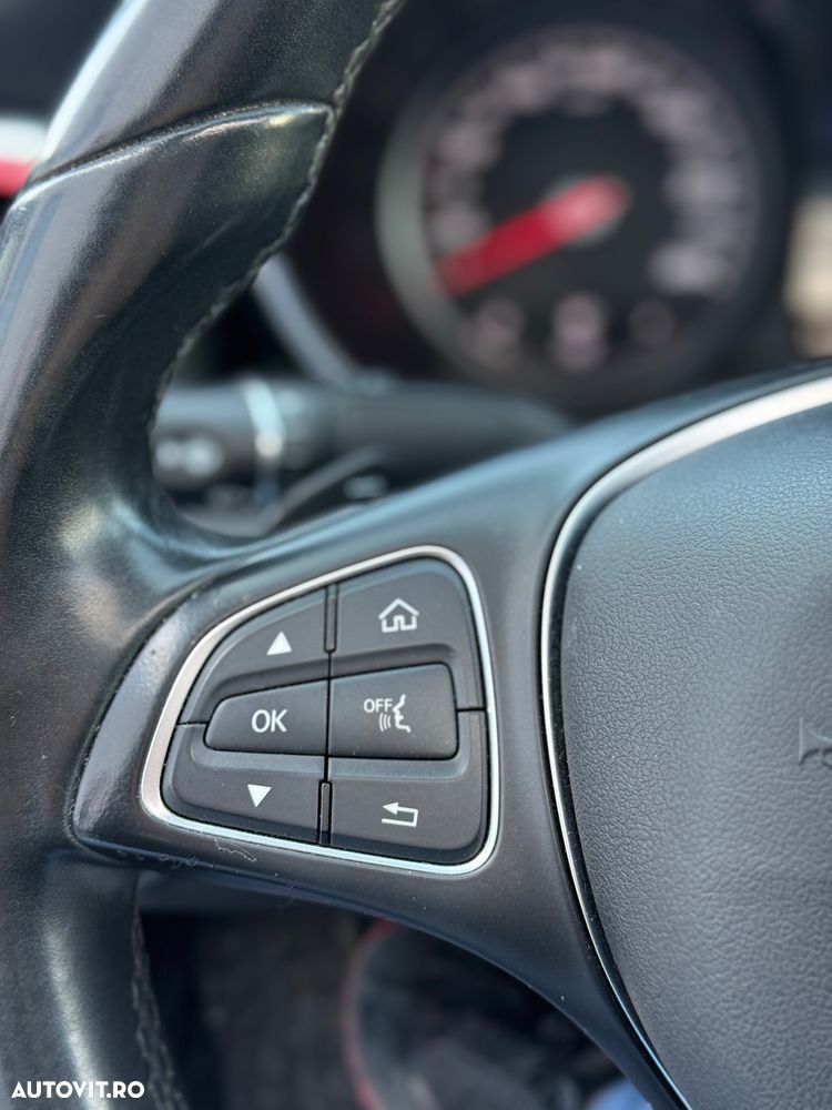 Mercedes-Benz C 220 (BlueTEC) d 7G-TRONIC Avantgarde - 28