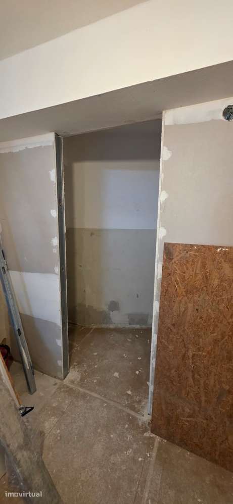 Apartamento T0 para venda no centro de Esgueira - Grande imagem: 3/7