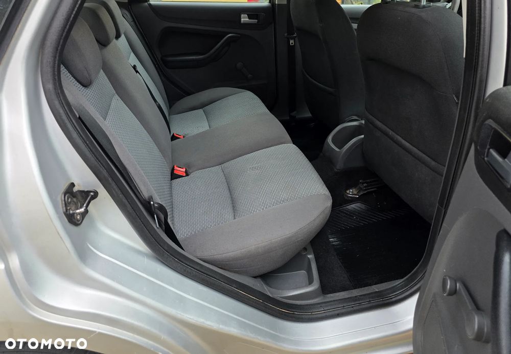 Ford Focus - 4
