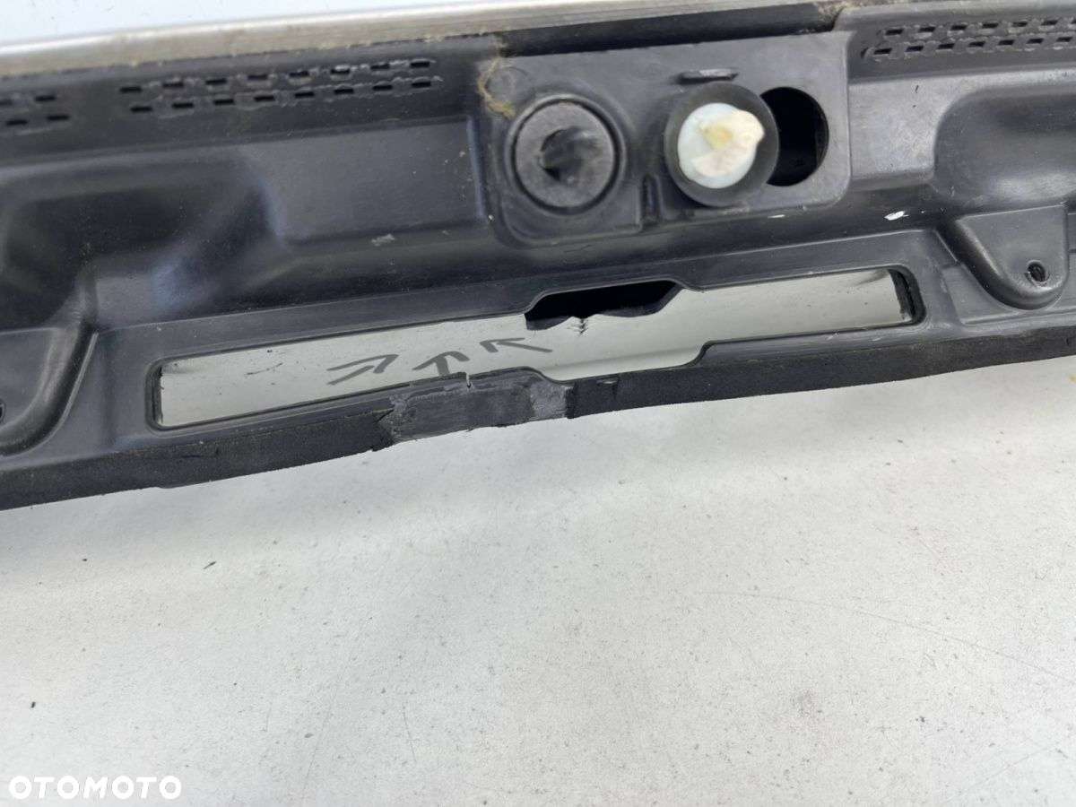Spoiler Ford Fiesta MK7 08-17r. lotka klapy bagażnika 8A61-A44210-B - 11