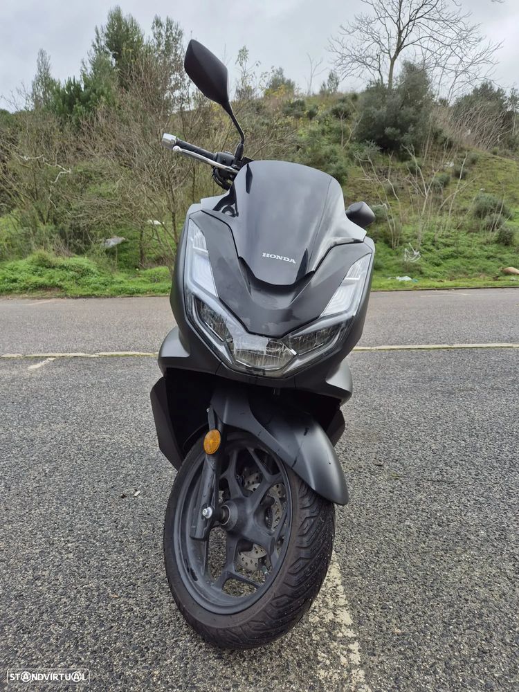Honda PCX125 Standard - 1