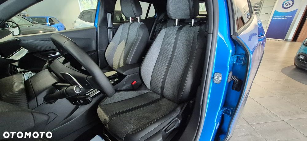 Peugeot 2008 PureTech 130 Allure S&S EAT8 - 9