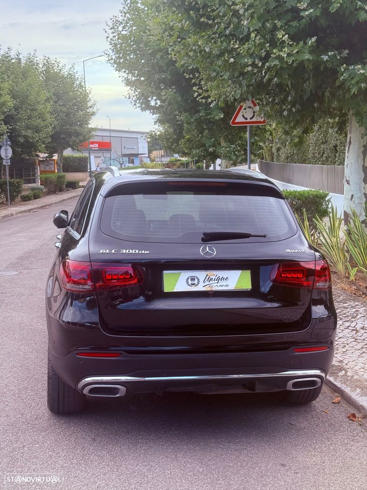 Mercedes-Benz GLC 300 de 4Matic 9G-TRONIC AMG Line - 15