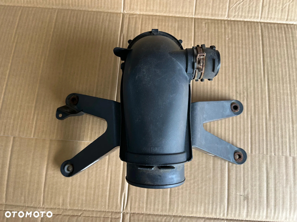 Kanał powietrza Ford F150 09-14 5.4 V8 9L3E-9Y451-BF