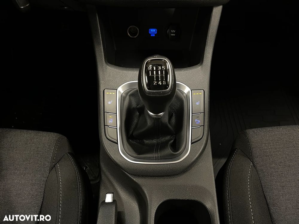 Hyundai i30 1.5 110CP M/T Highway - 22