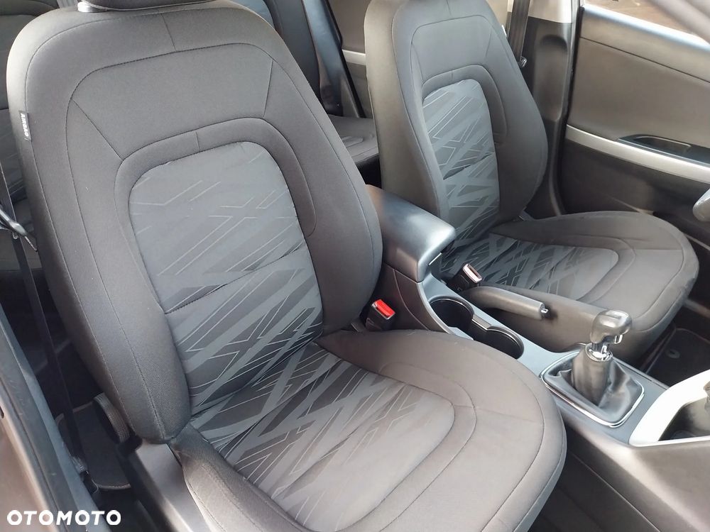 Kia Ceed 1.4 CVVT - 19