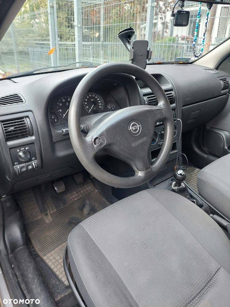 Opel Astra 1.4 Start - 3