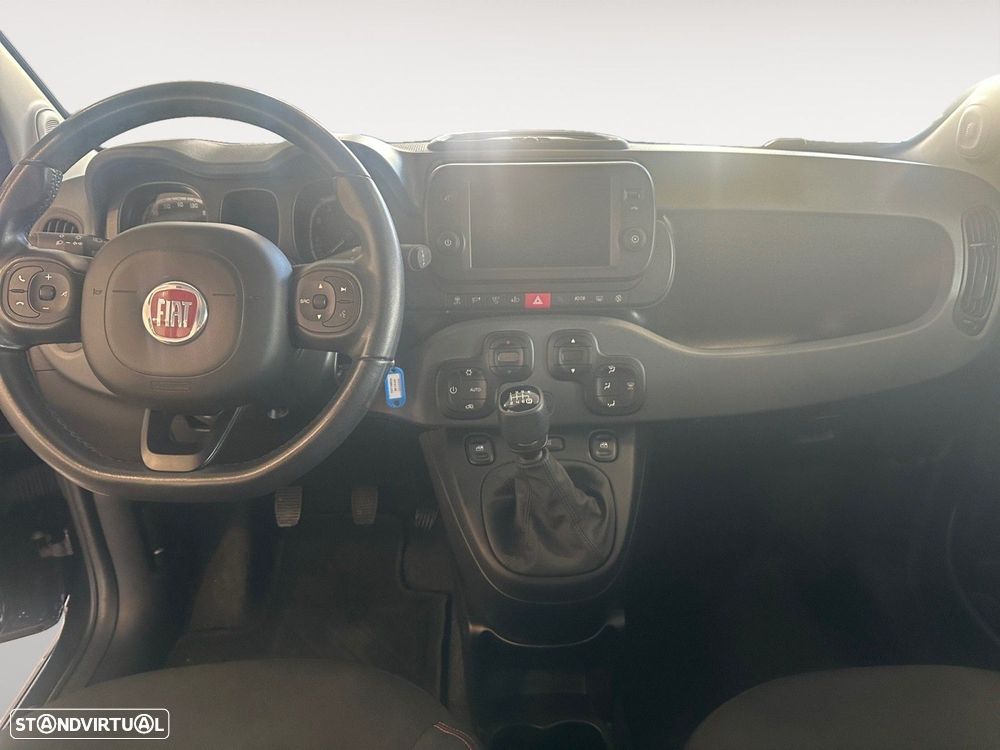 Fiat Panda 1.0 Hybrid (RED) - 11