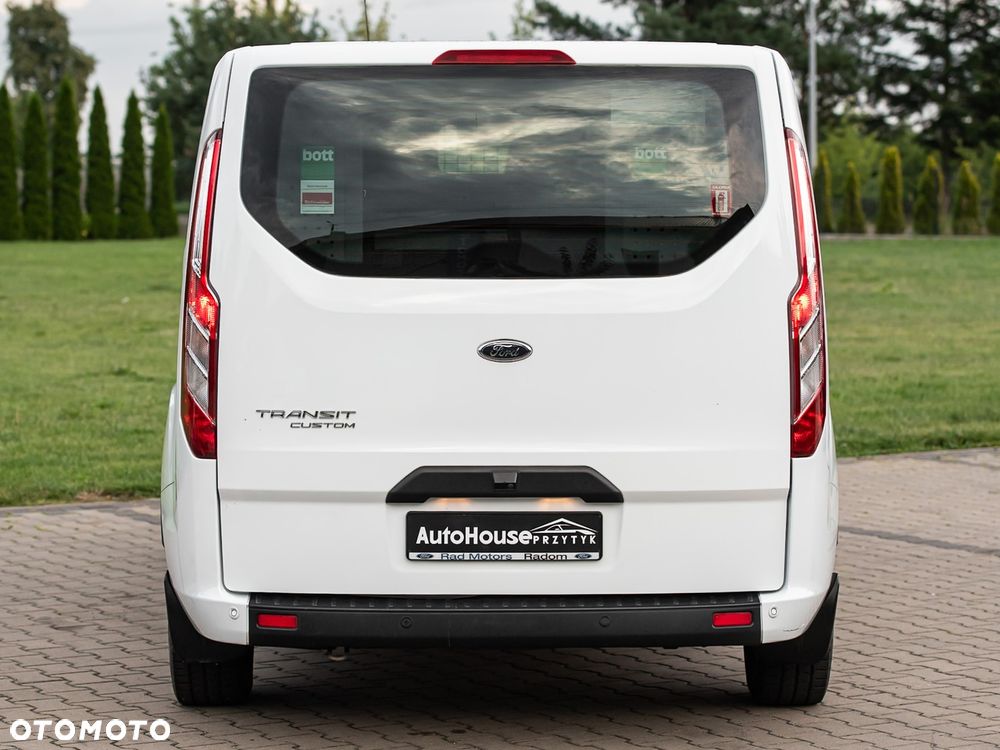 Ford Transit Custom - 8