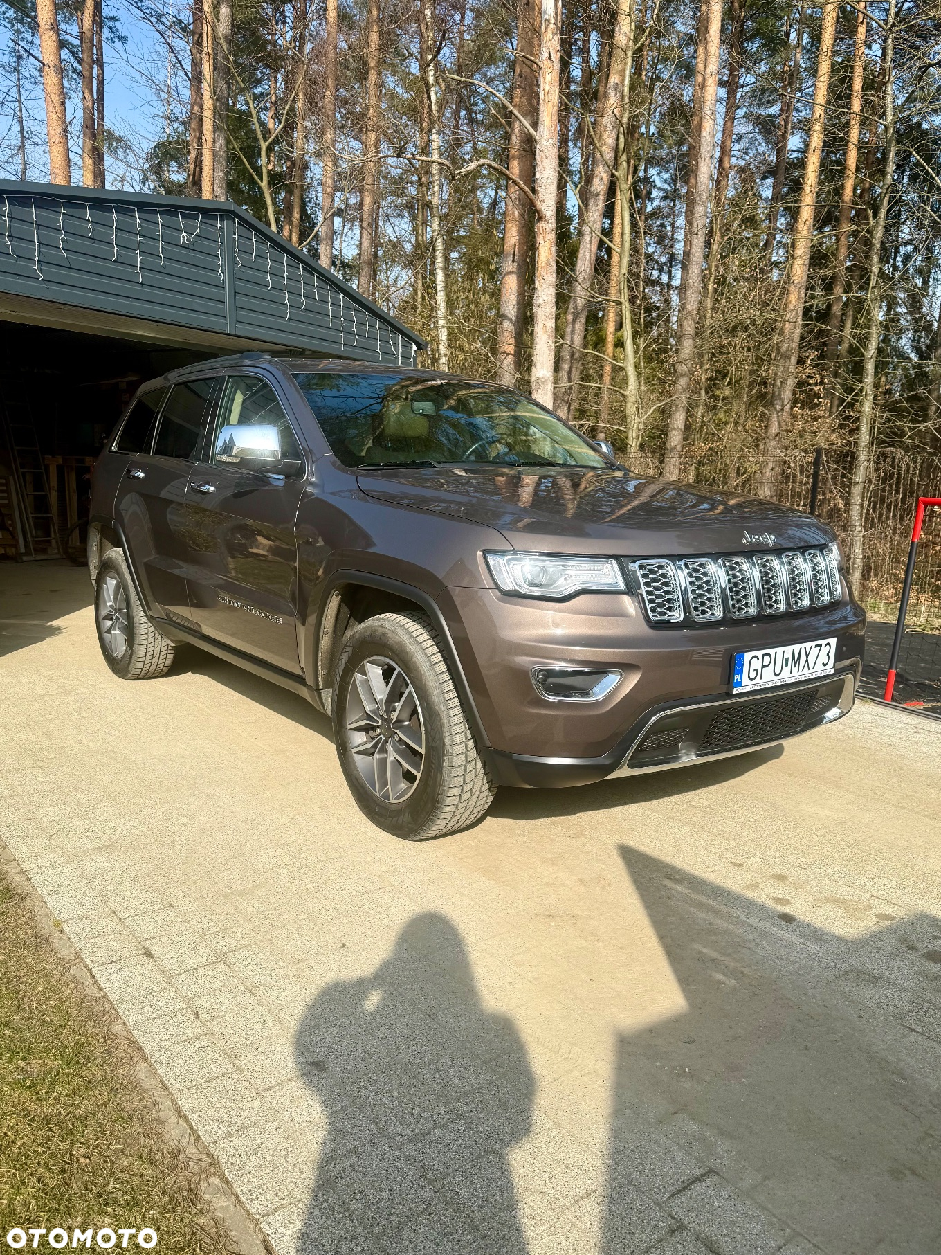 Jeep Grand Cherokee - 31