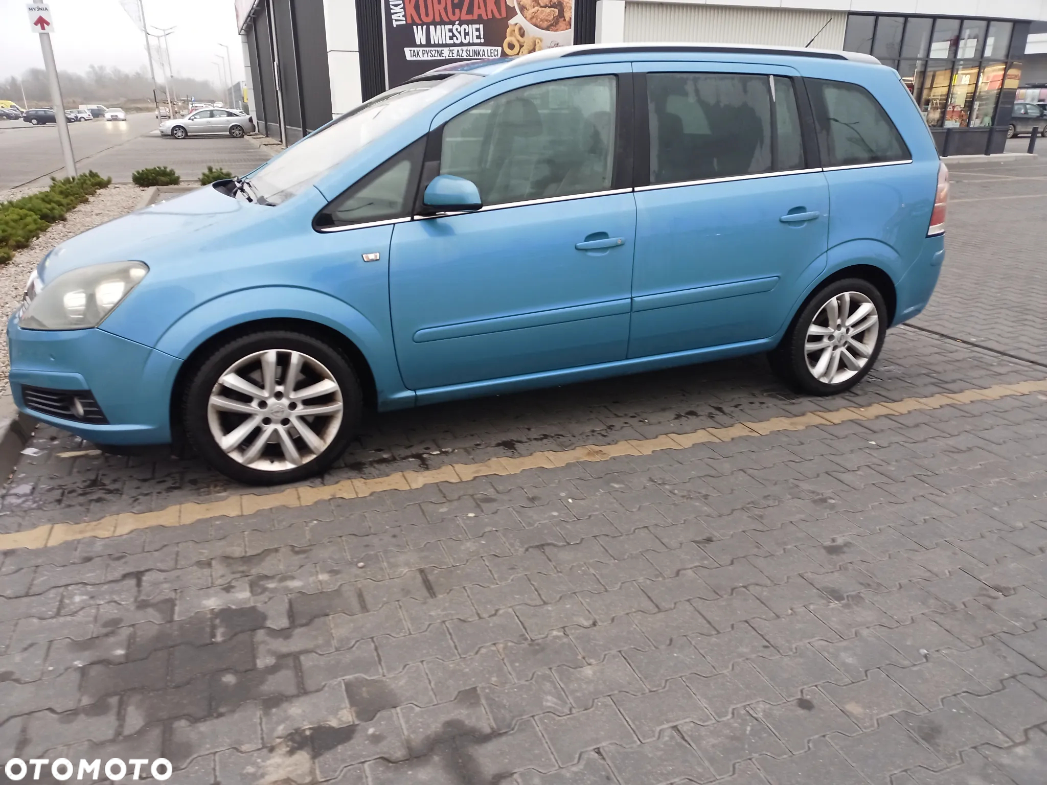 Opel Zafira 2.0 T Sport - 2