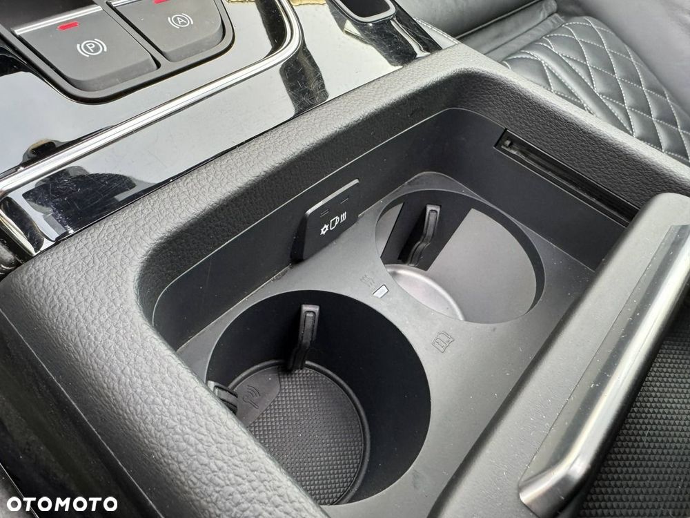 Audi SQ5 Sportback - 27