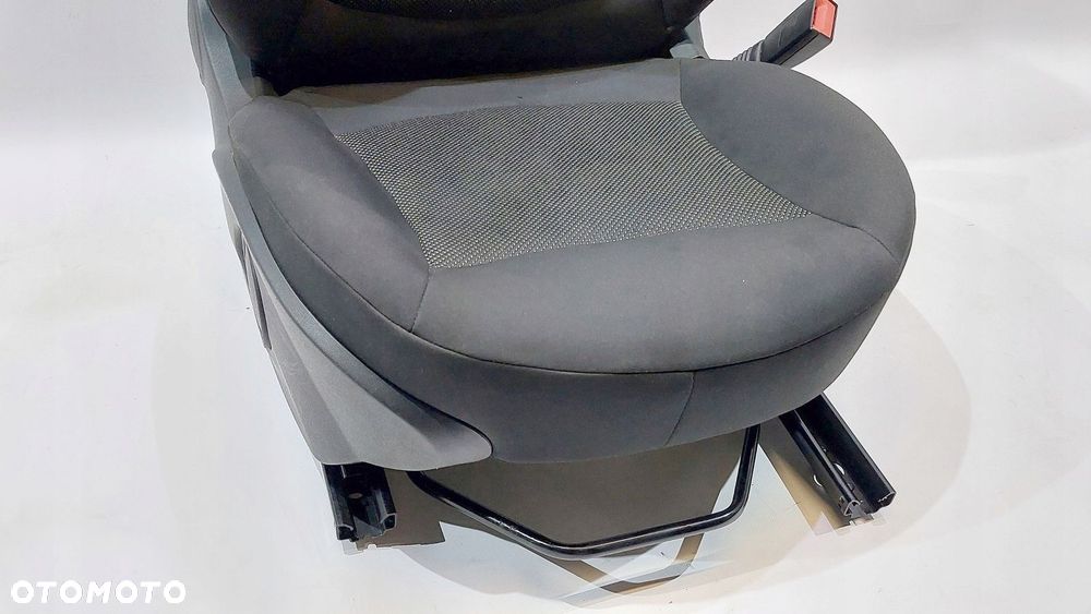 fotel prawy pasażera podgrzewany mini clubman r55 11r - 2
