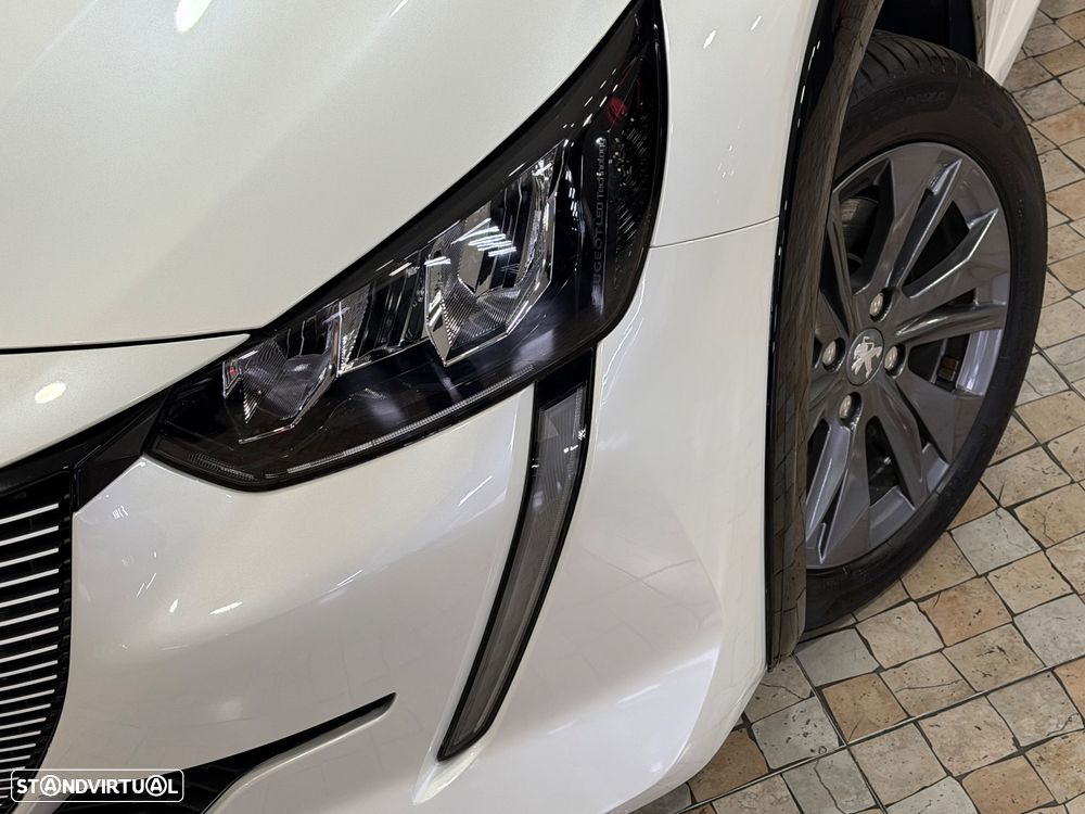 Peugeot e-208 50 kWh Allure - 19