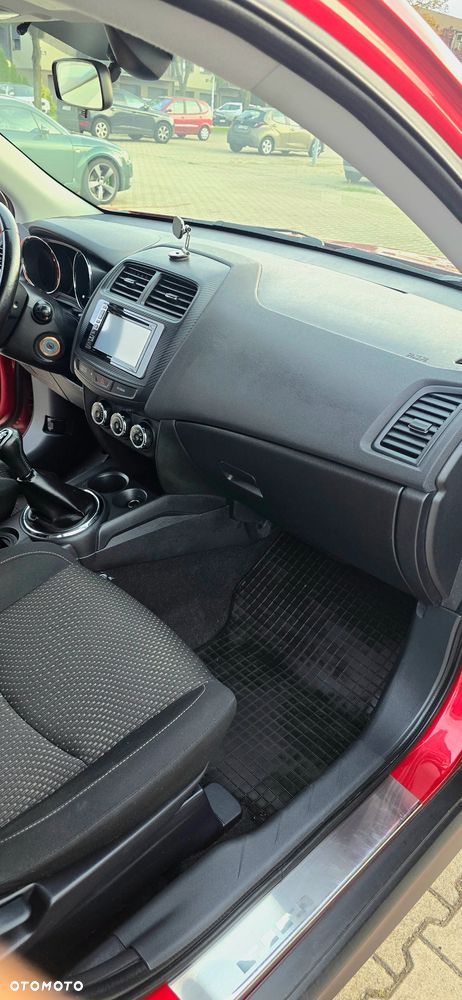 Mitsubishi ASX 1.6 Invite Navi - 13