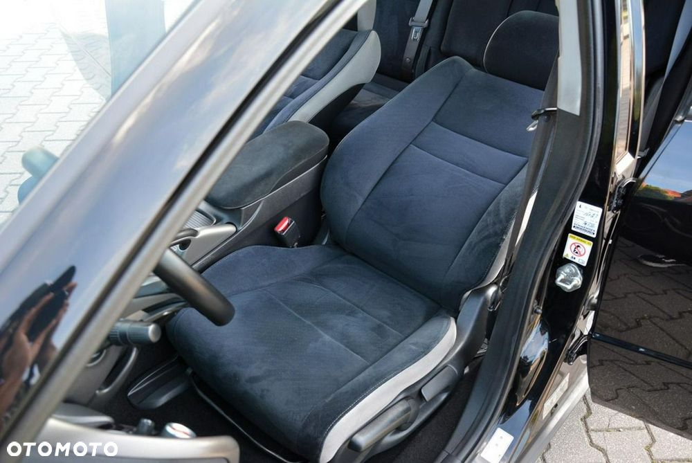 Honda Civic 1.8i-VTEC Comfort - 19