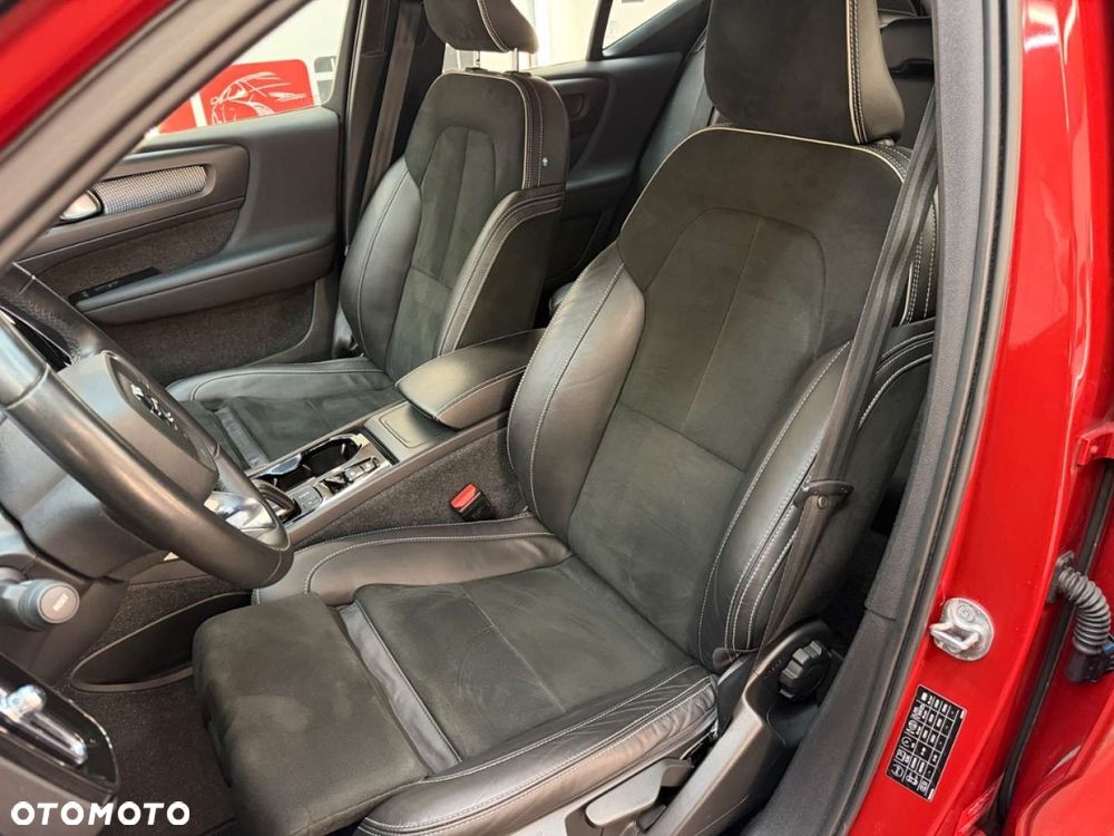 Volvo XC 40 - 22