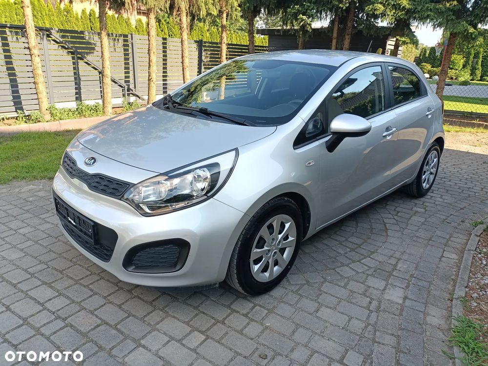 Kia Rio 1.2 Spirit - 4