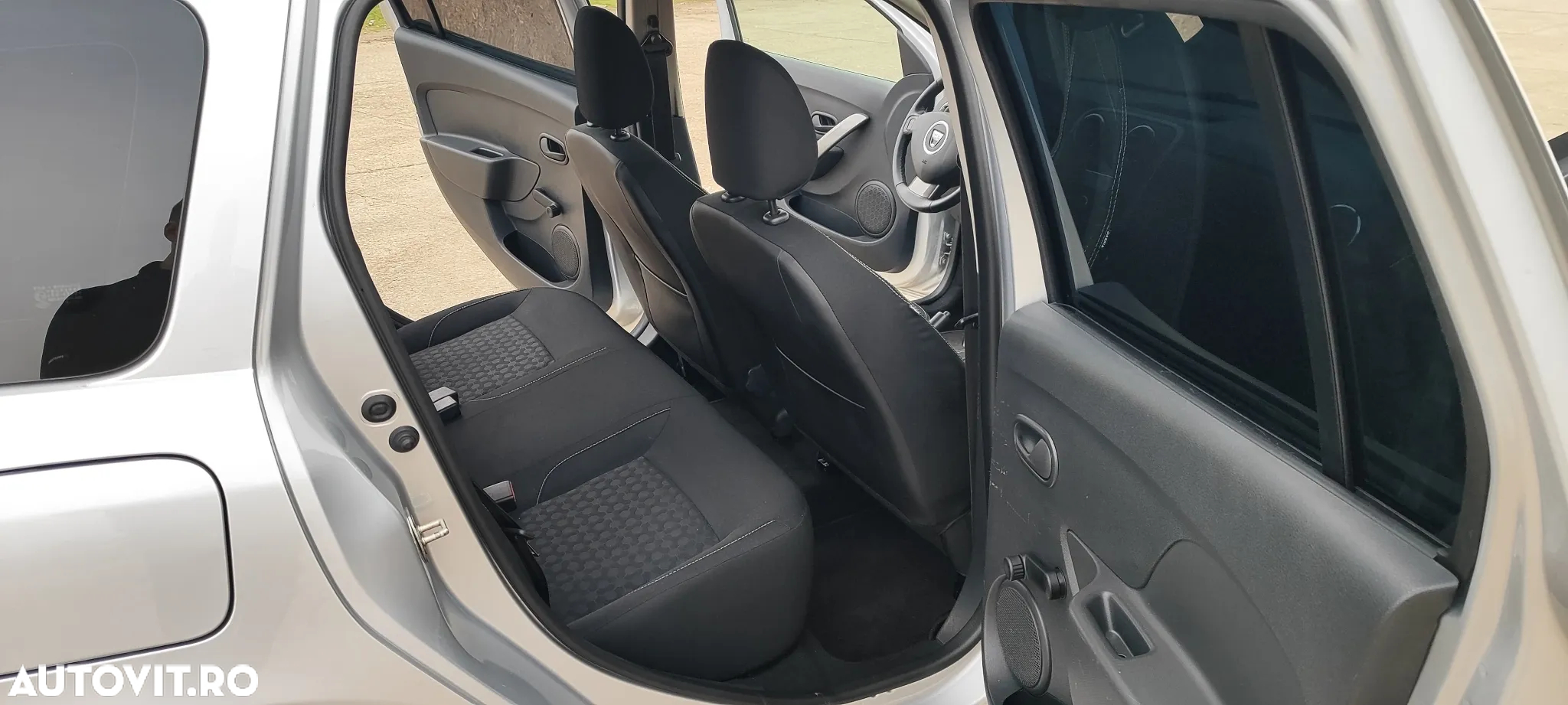 Dacia Logan 0.9 TCe Prestige - 11
