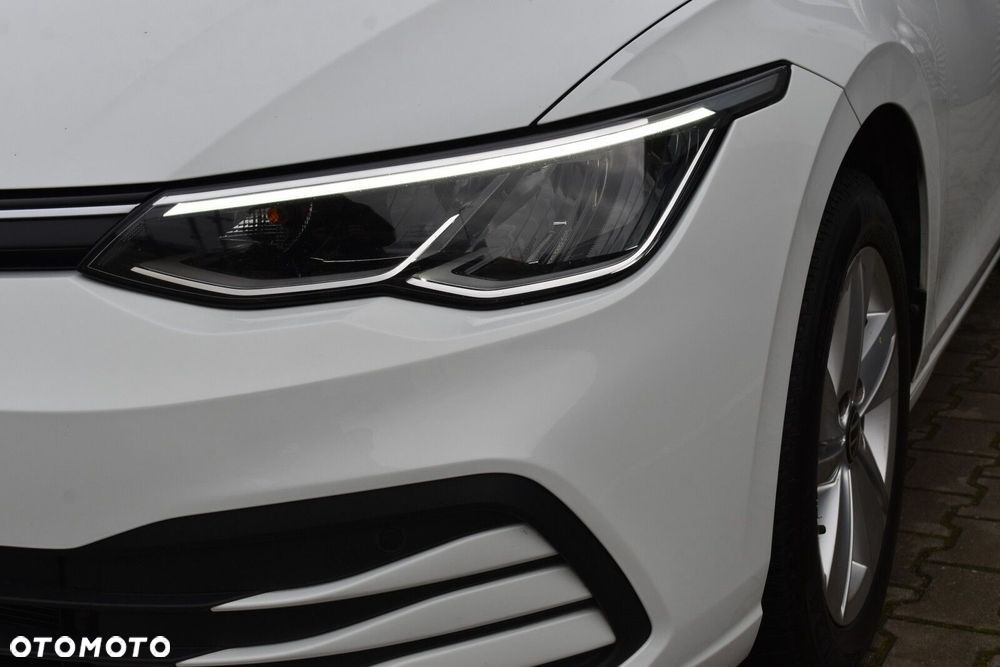 Volkswagen Golf - 37