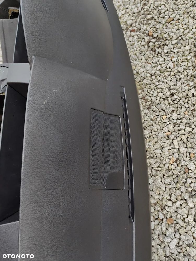 BMW E60 E61 DESKA KONSOLA kokpit czarna Igła Europa - 6