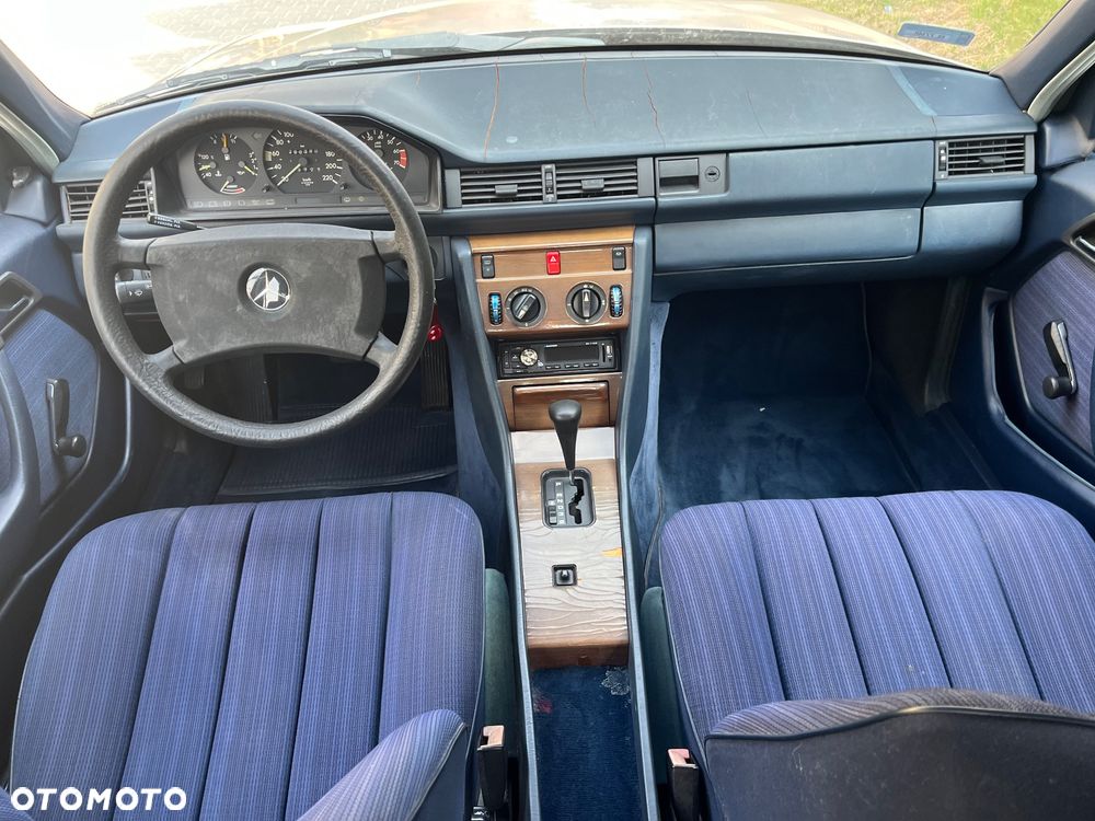 Mercedes-Benz Klasa E - 5