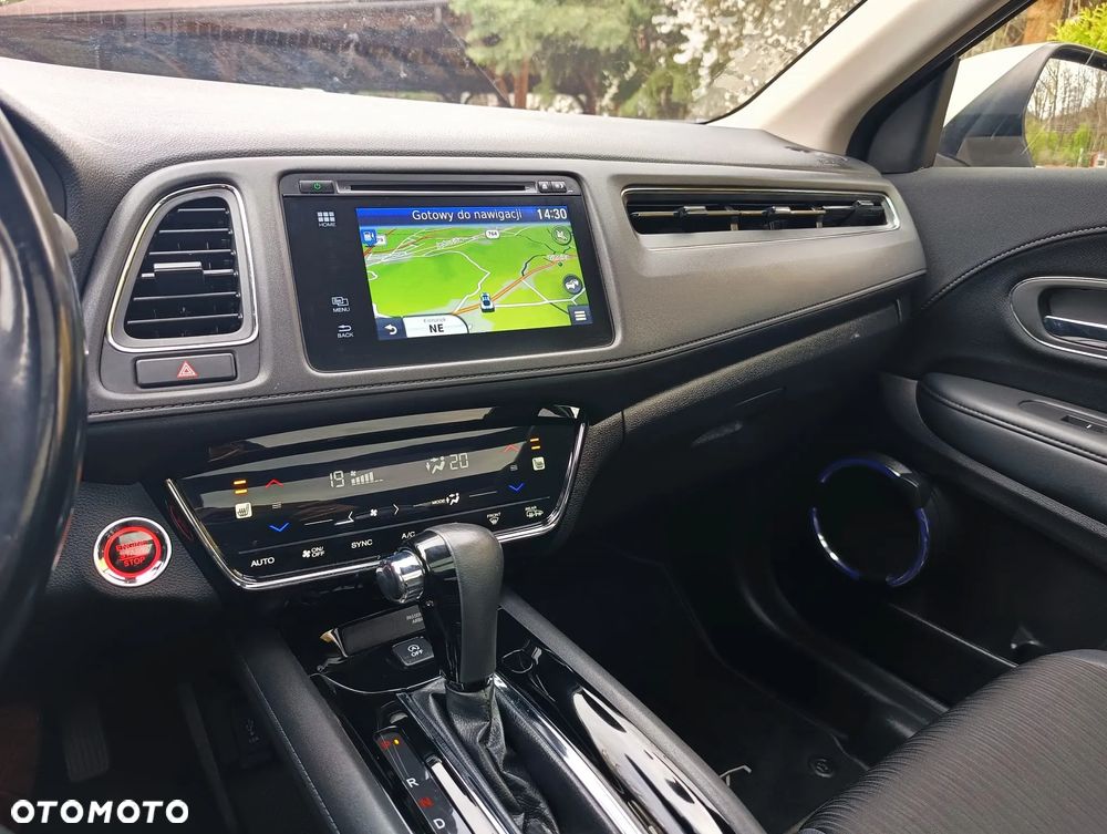 Honda HR-V 1.5 i-VTEC CVT Executive - 18