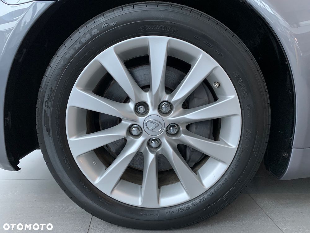 Lexus LS 460 Superior - 28