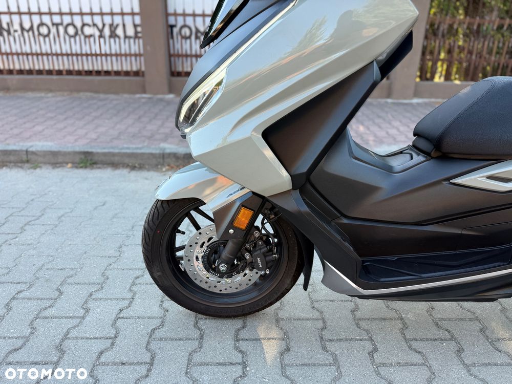 Honda NSS - 22