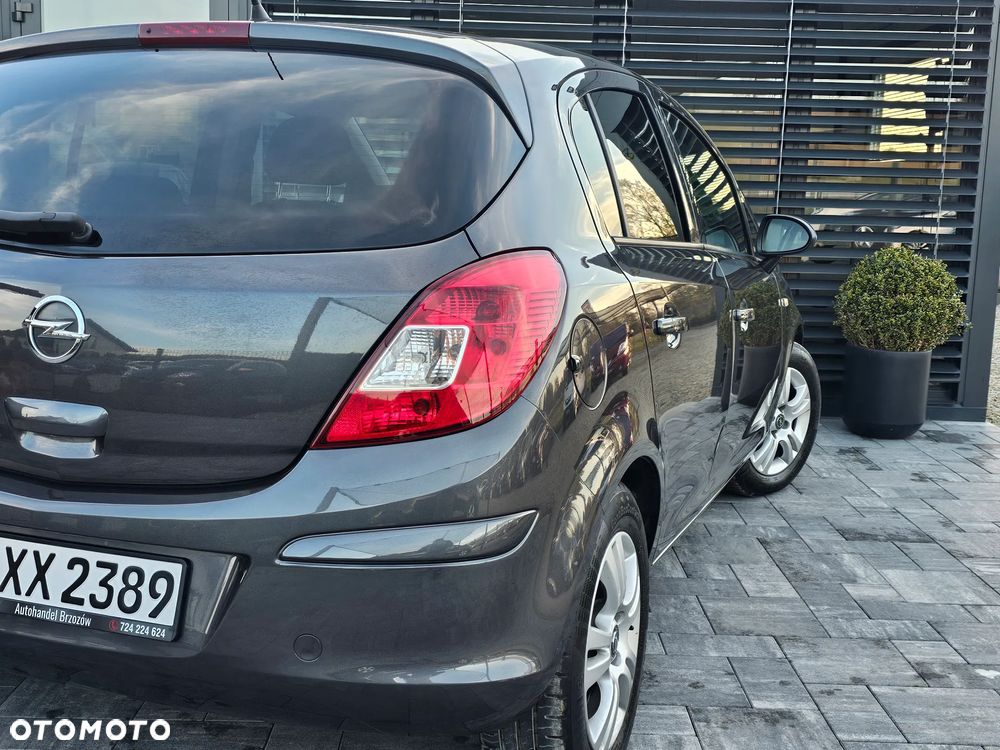 Opel Corsa 1.4 16V Edition - 23
