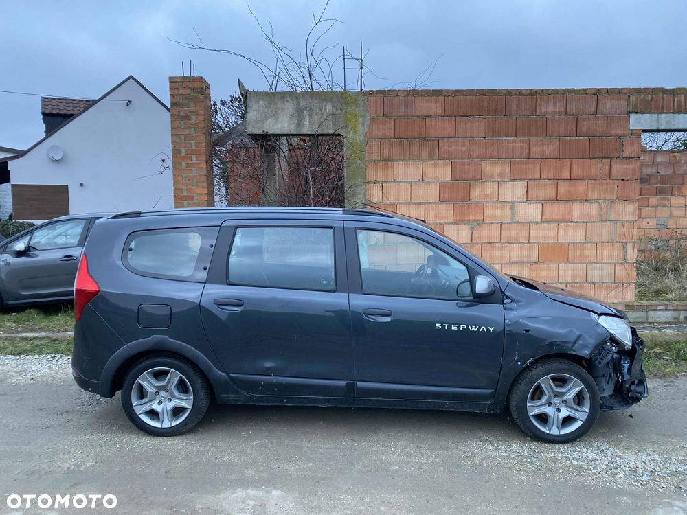 Dacia Lodgy 1.5 Blue dCi Stepway S&S EU6d - 28