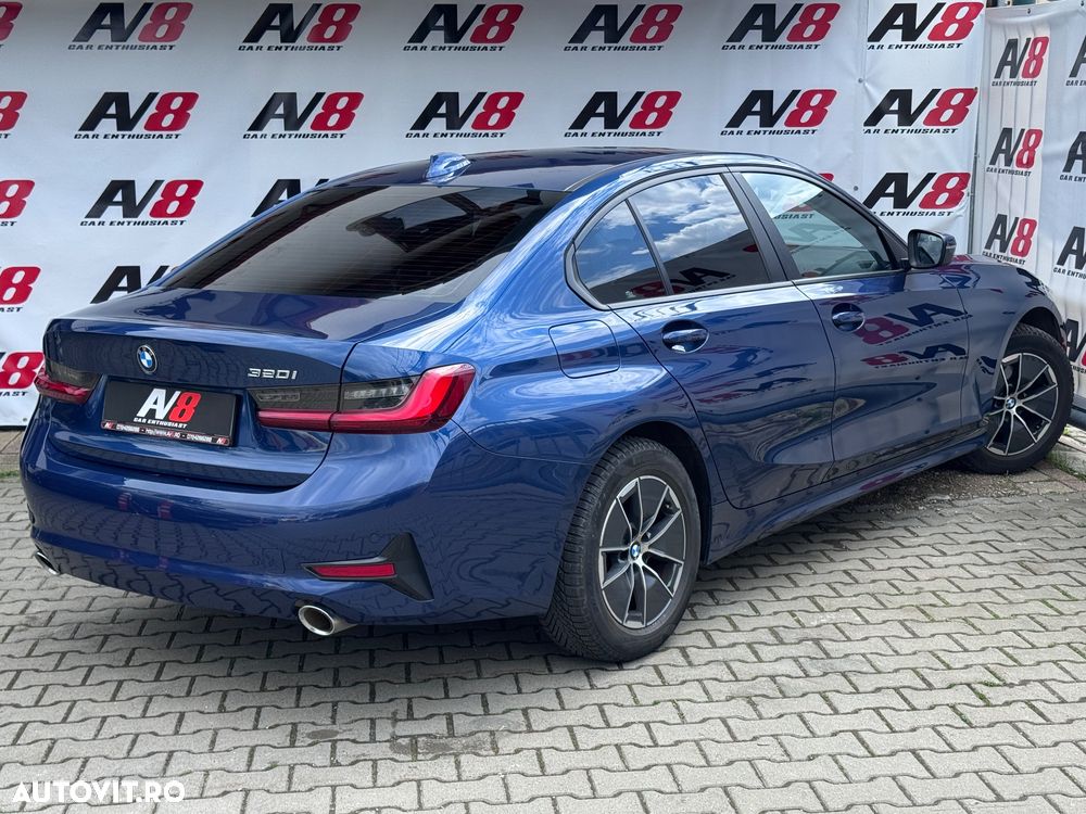 BMW Seria 3 320i AT - 4