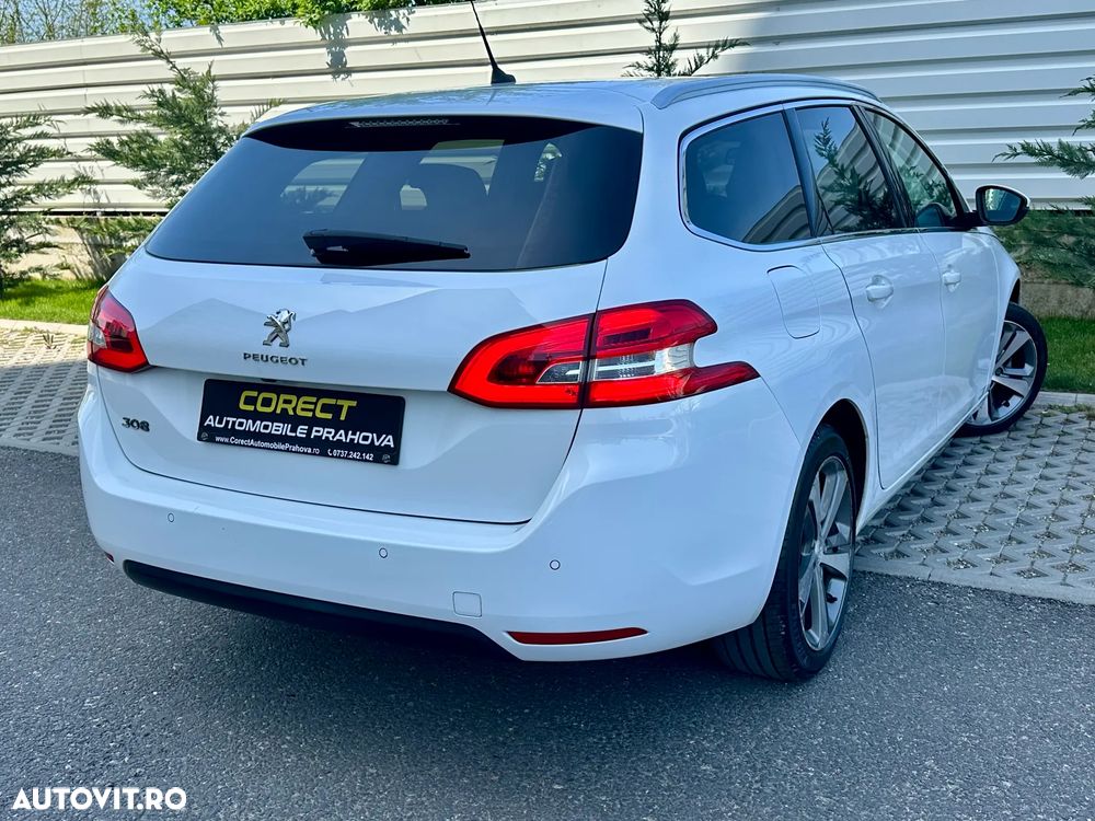 Peugeot 308 - 4