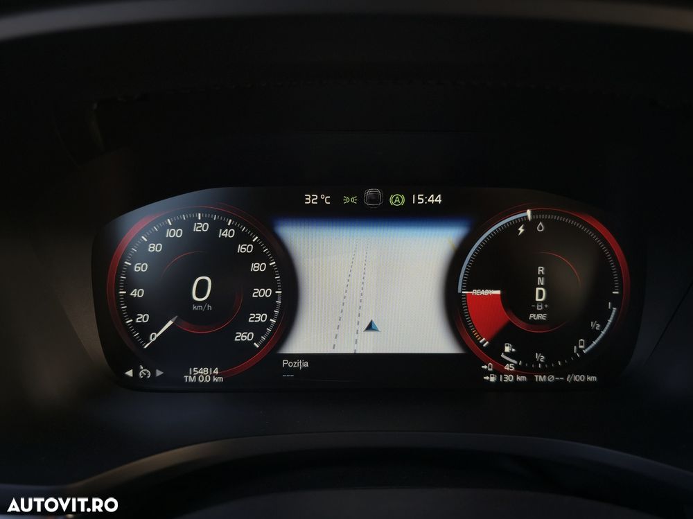 Volvo V60 T6 AWD Twin Engine Geartronic Momentum Pro - 11