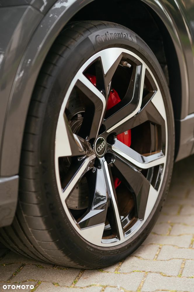 Audi RS Q8 TFSI Quattro Tiptronic - 9