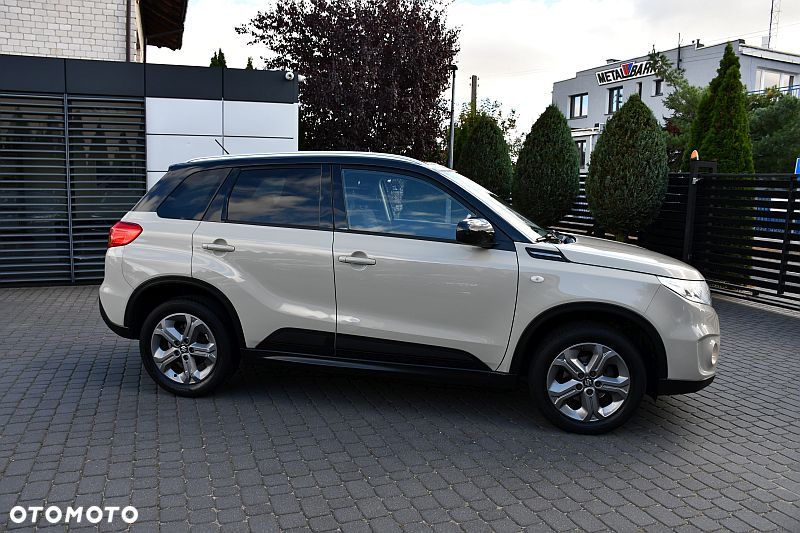 Suzuki Vitara 1.6 Premium 2WD - 29