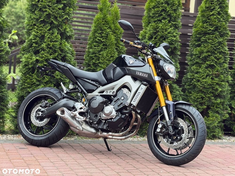 Yamaha MT - 2