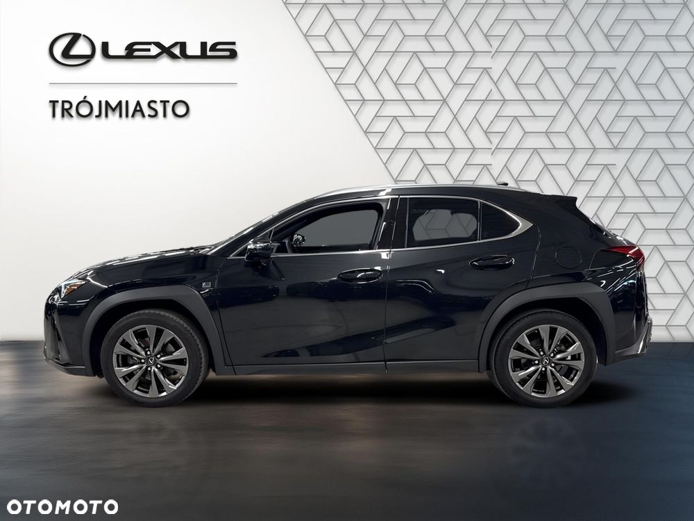 Lexus UX 300h F Sport Design - 3