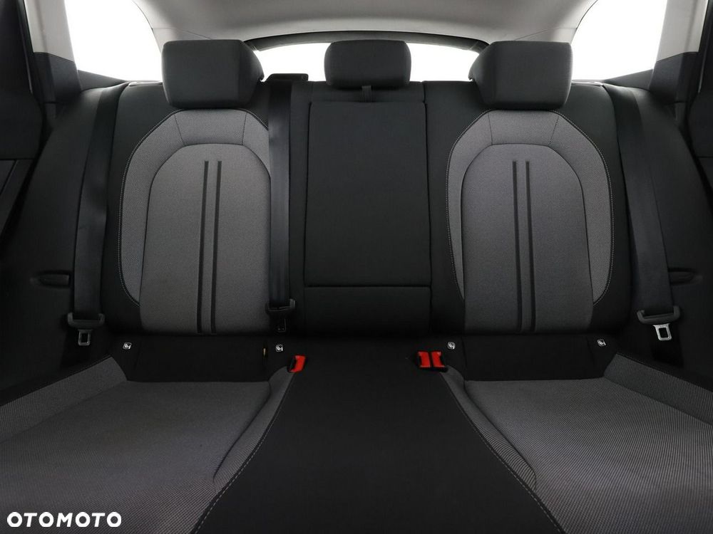 Seat Leon 2.0 TDI DSG Style Edition - 19