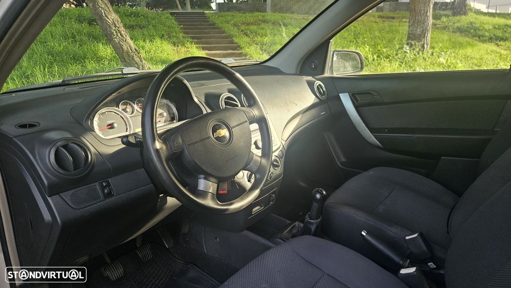 Chevrolet Aveo 1.2 LS - 13