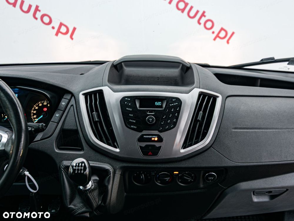 Ford Transit - 19