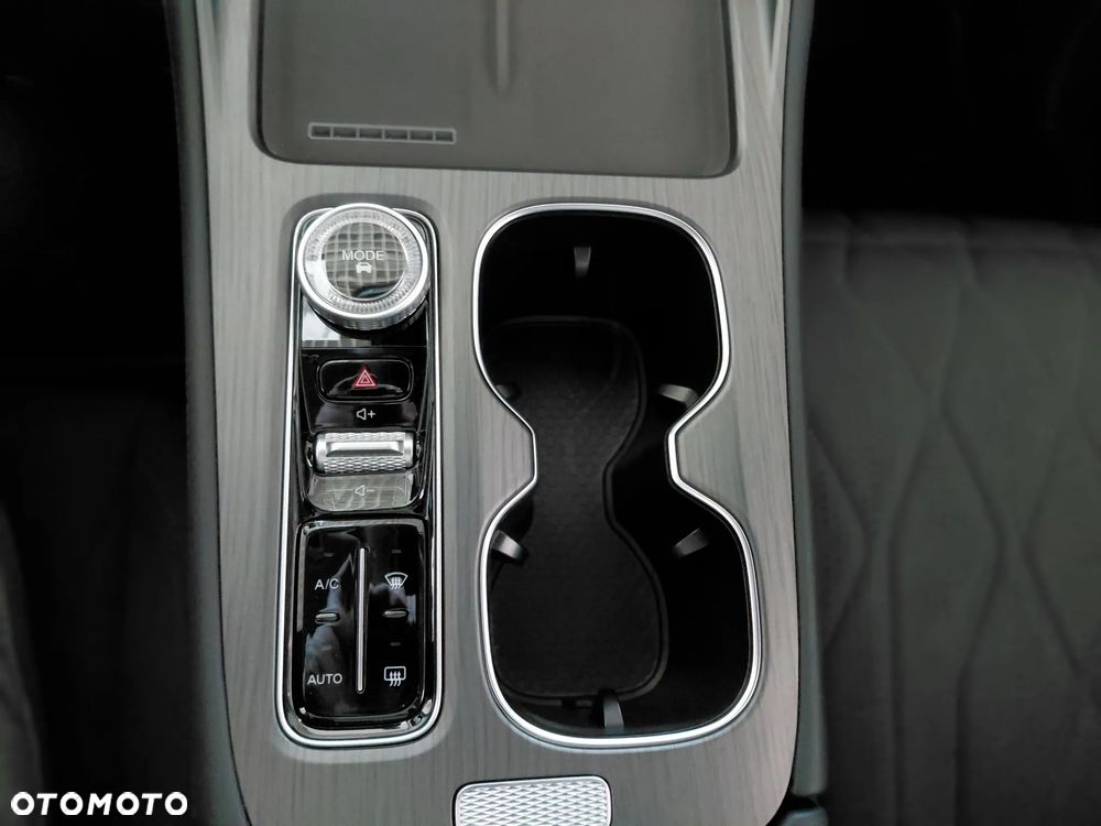 Chery Tiggo 8 - 17