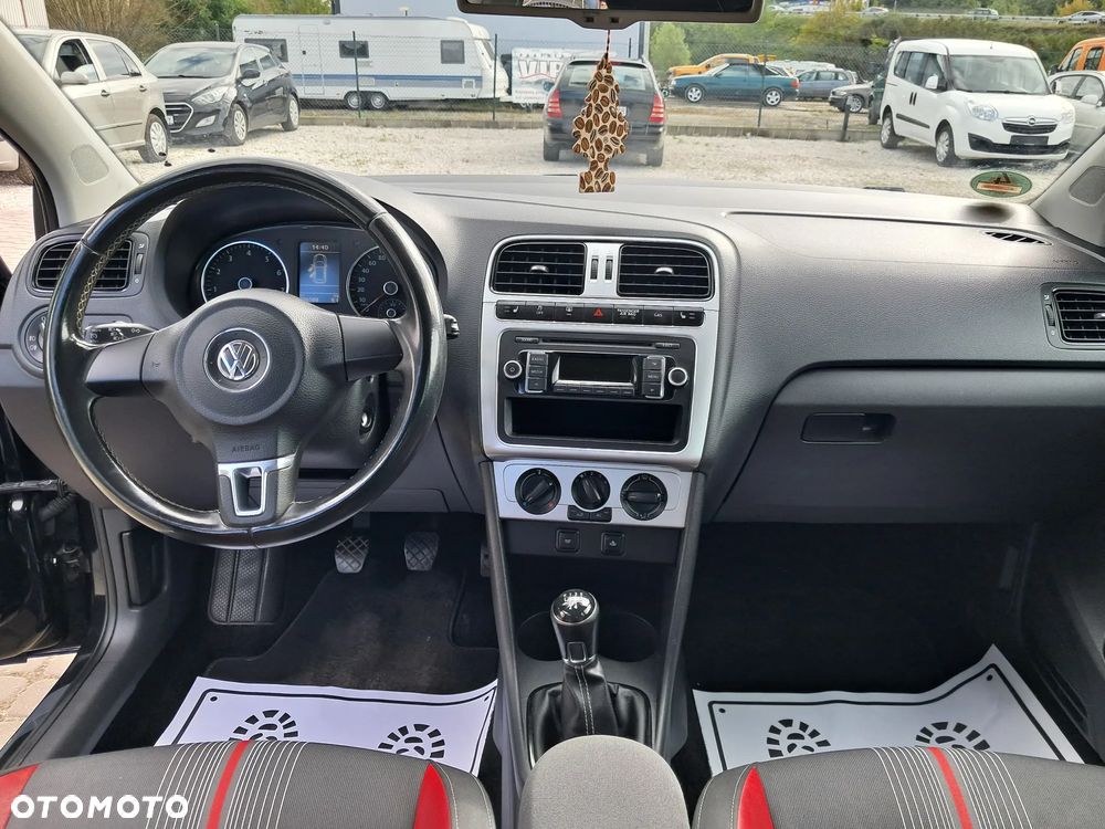 Volkswagen Polo - 21