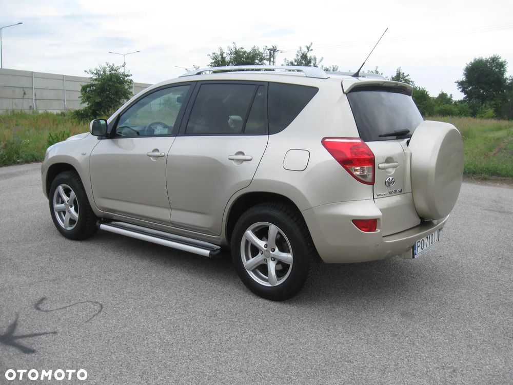 Toyota RAV4 2.0 VVT-i Premium - 3