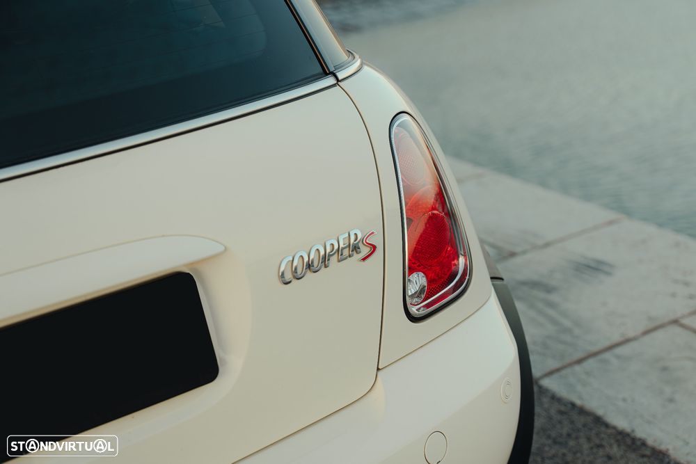 MINI 3 Portas Cooper S - 12