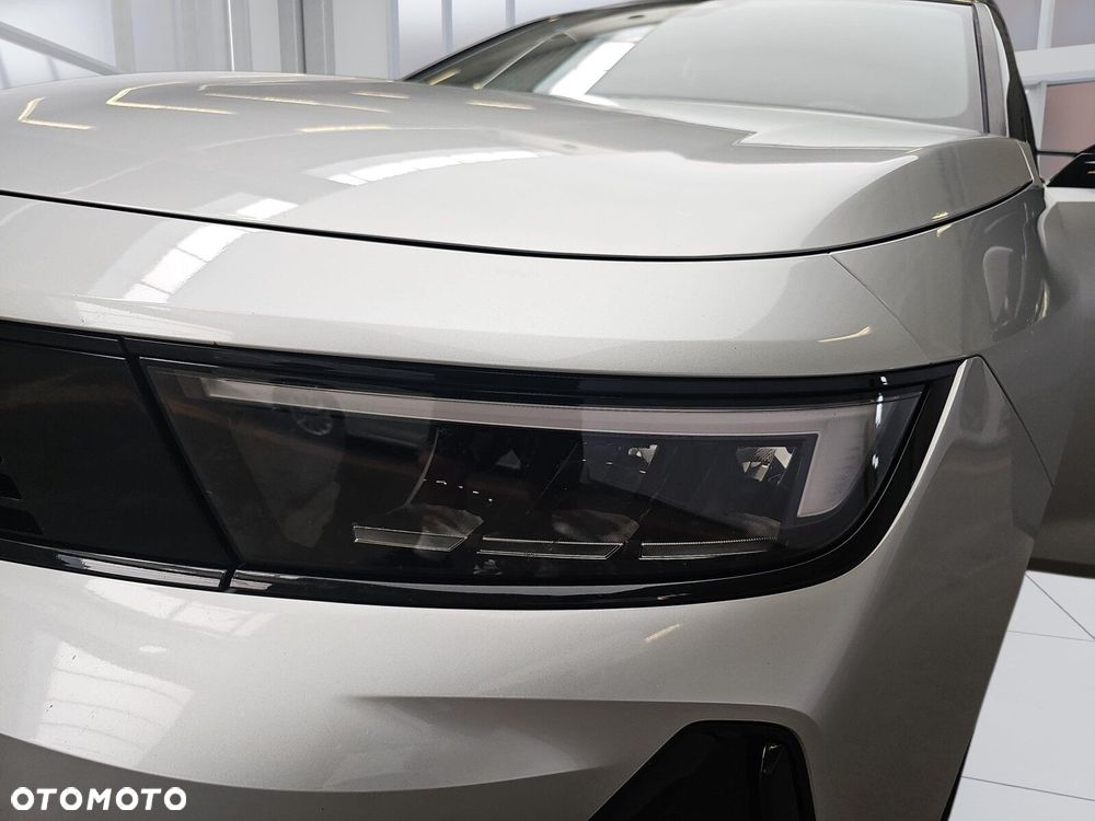 Opel Astra - 35