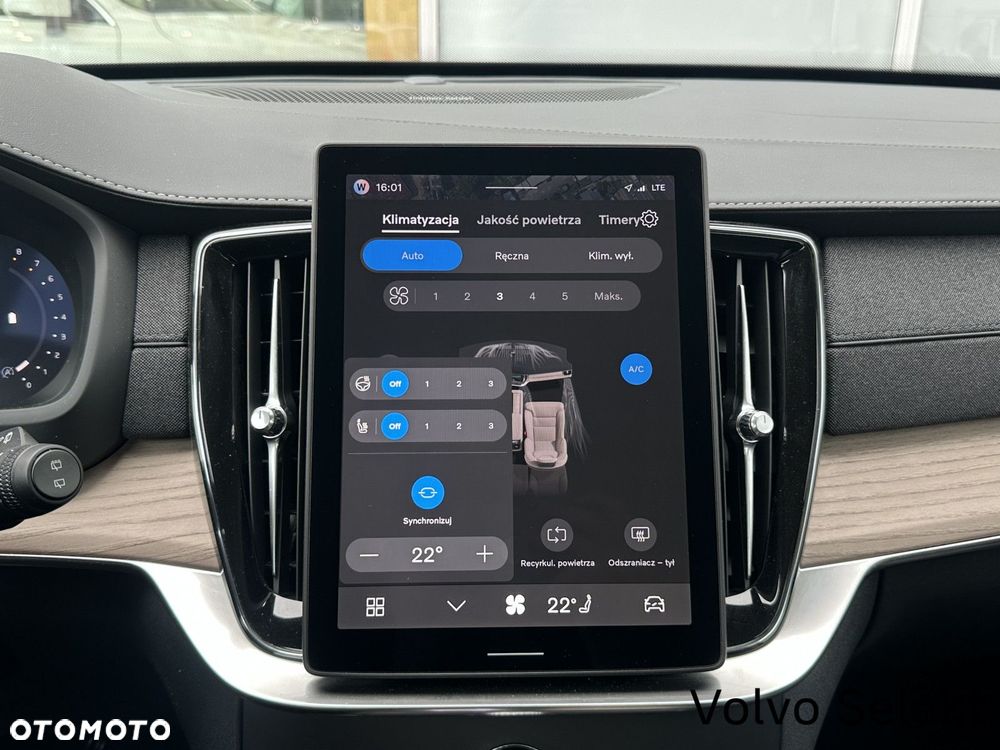 Volvo XC 90 - 17