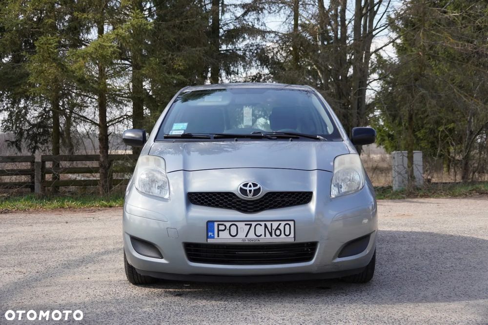 Toyota Yaris 1.33 Luna - 2