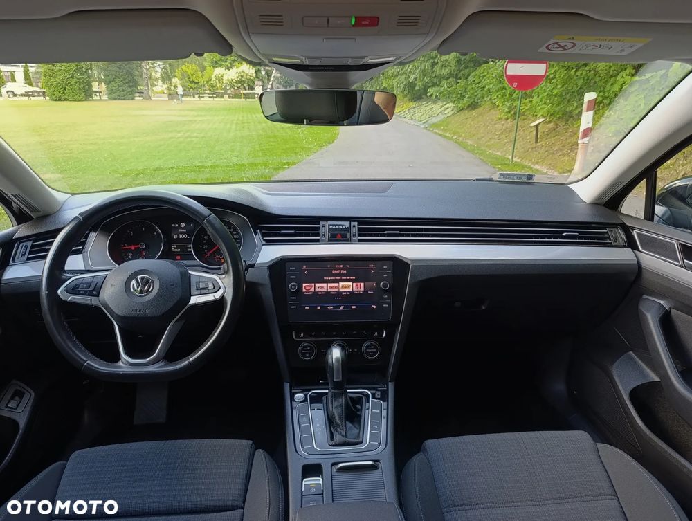 Volkswagen Passat 2.0 TDI EVO Business DSG - 6